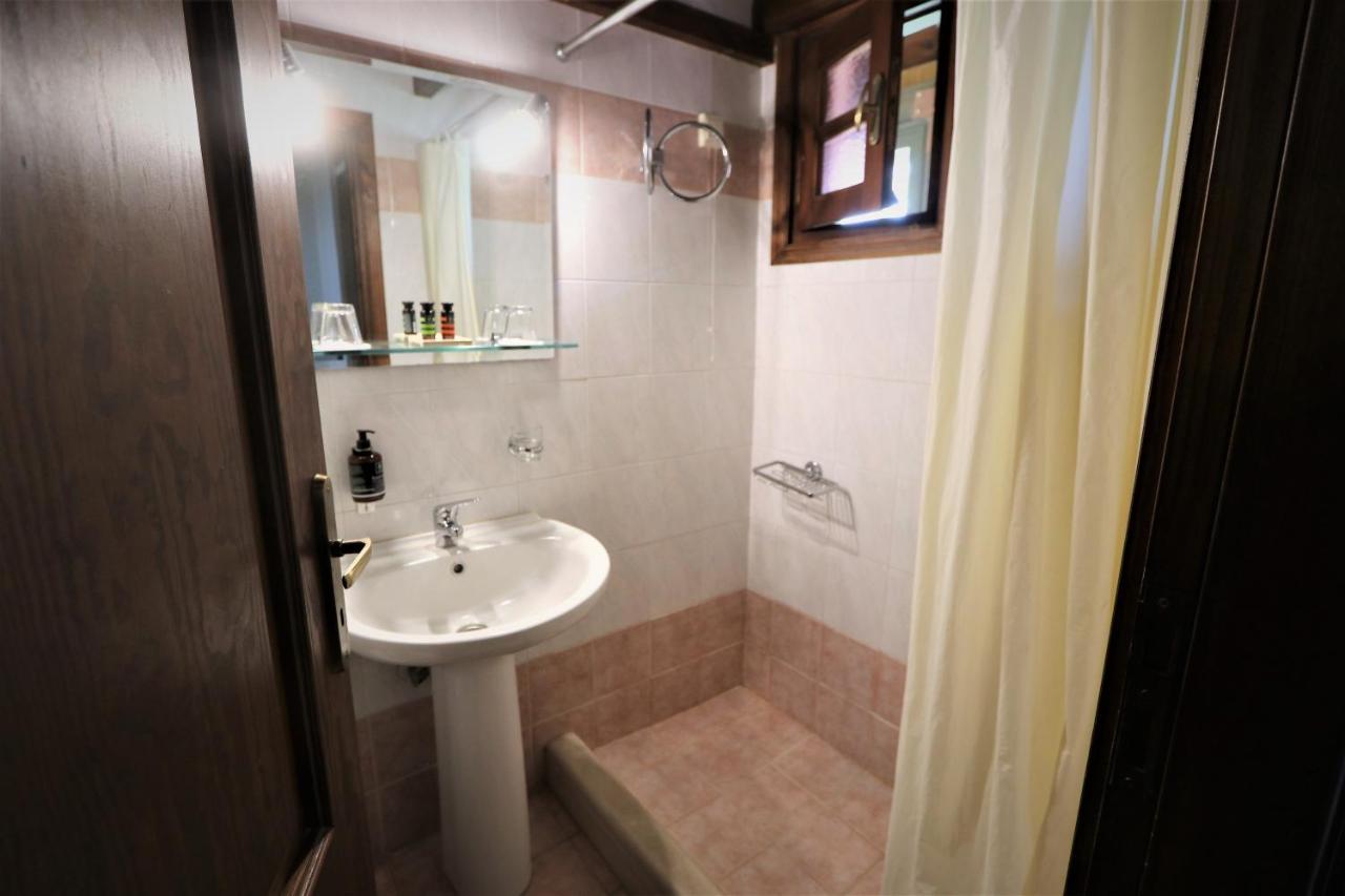 Vateri Hotel Límni Kültér fotó